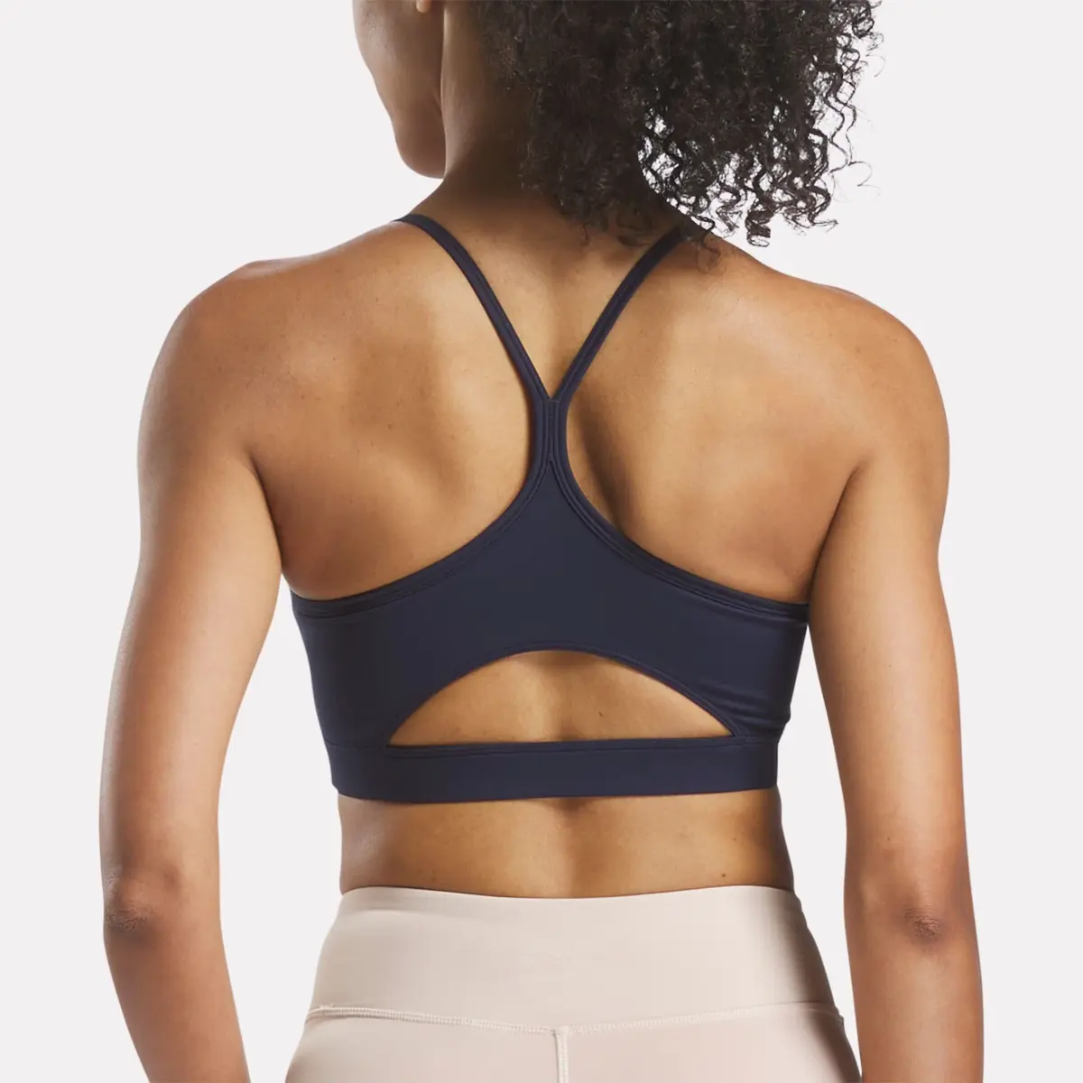 Core Strappy Bra für Damen – Mittlere Stützkraft Core Strappy Bra für Damen – Mittlere Stützkraft
