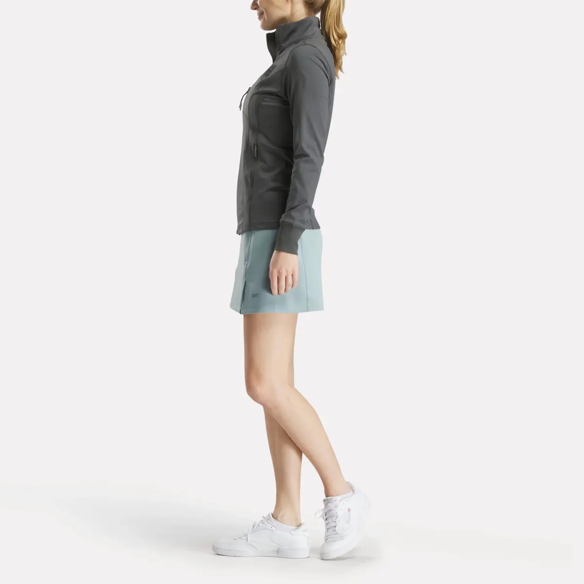 Damen-Golfjacke mit durchgehendem Reißverschluss und Performance-Nähten Damen-Golfjacke mit durchgehendem Reißverschluss und Performance-Nähten