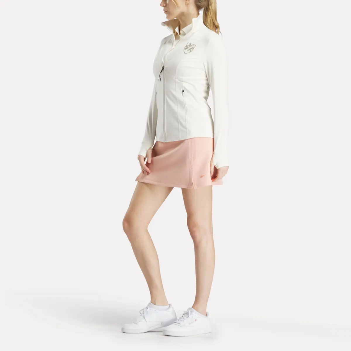 Damen-Golfjacke mit durchgehendem Reißverschluss und Performance-Nähten Damen-Golfjacke mit durchgehendem Reißverschluss und Performance-Nähten