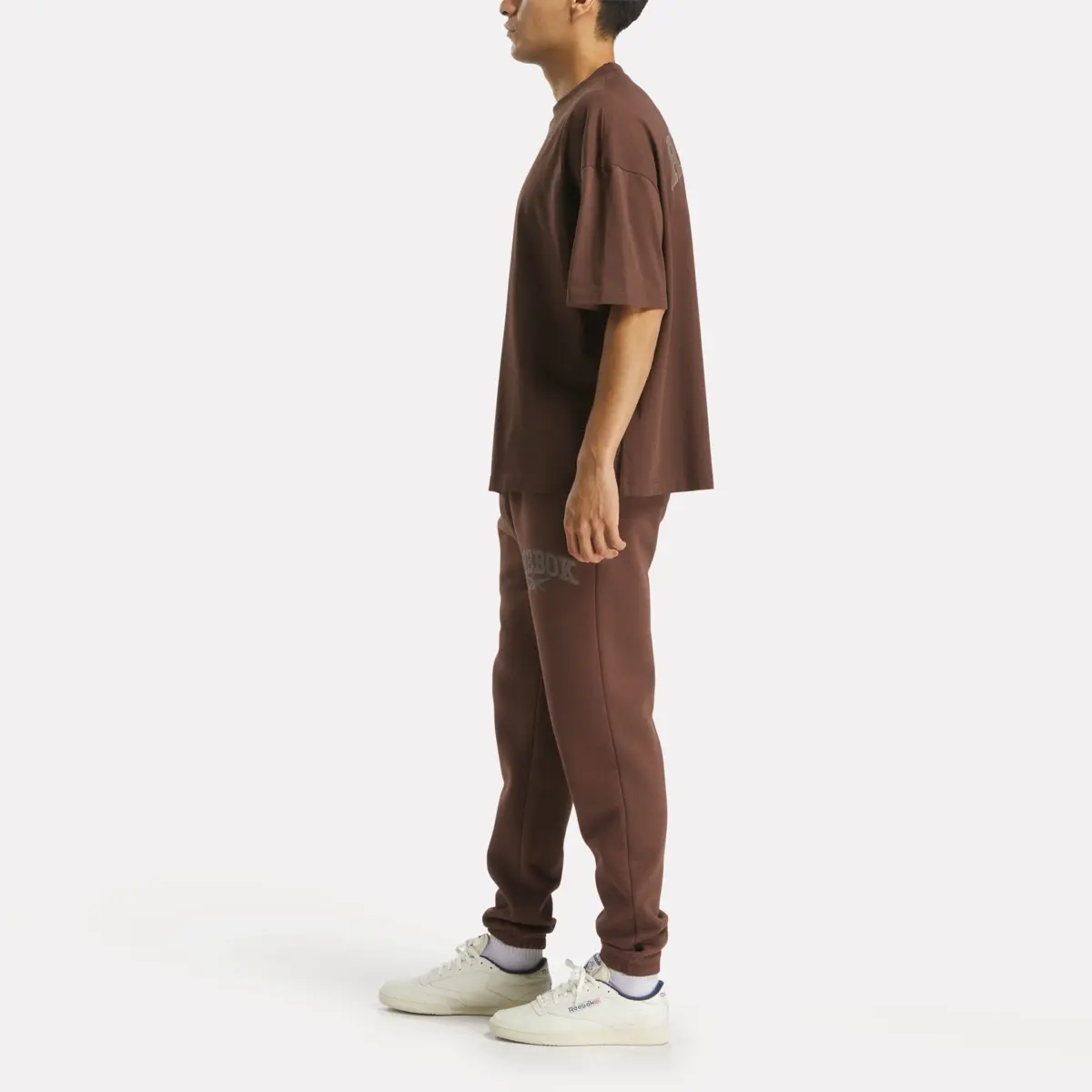 Herren-Jogginghose im College-Stil