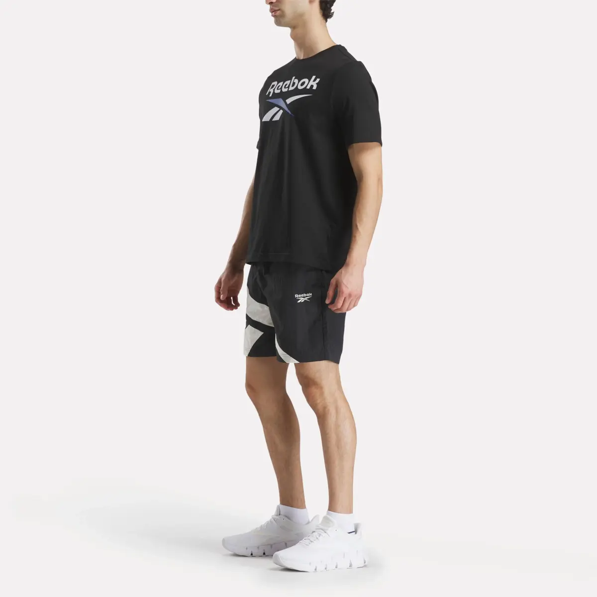 Herren-Shorts „Classics Vector Woven“ 7″