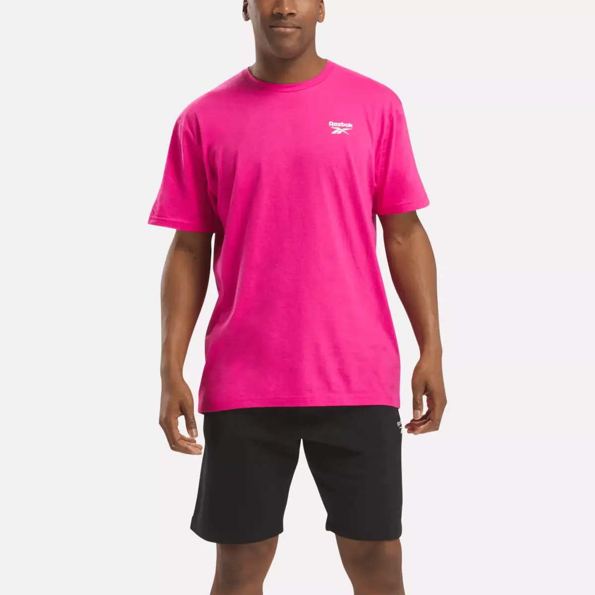Herren-T-Shirt mit kleinem Logo