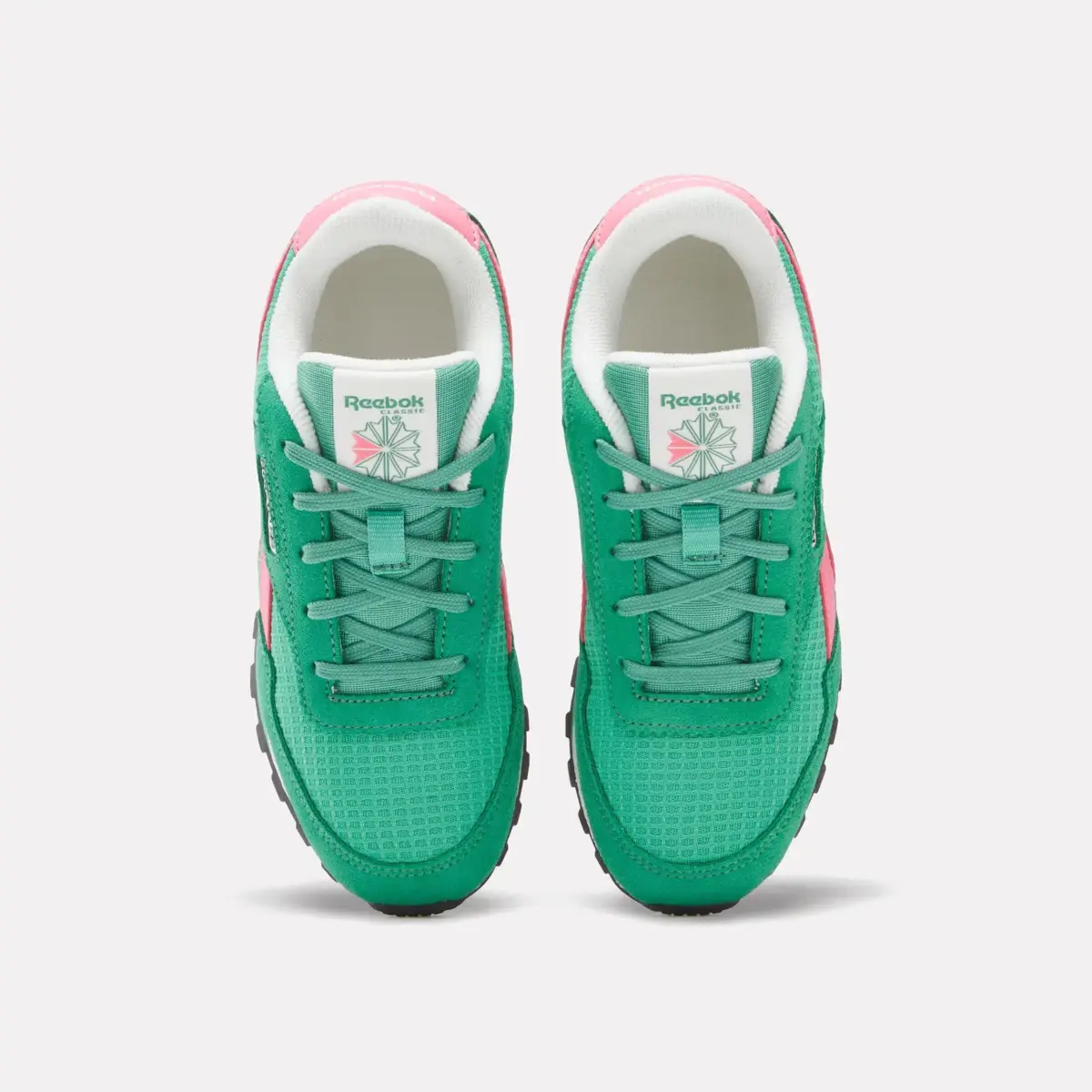 Klassische AZ-Schuhe – Kleine Kinder Klassische AZ-Schuhe – Kleine Kinder