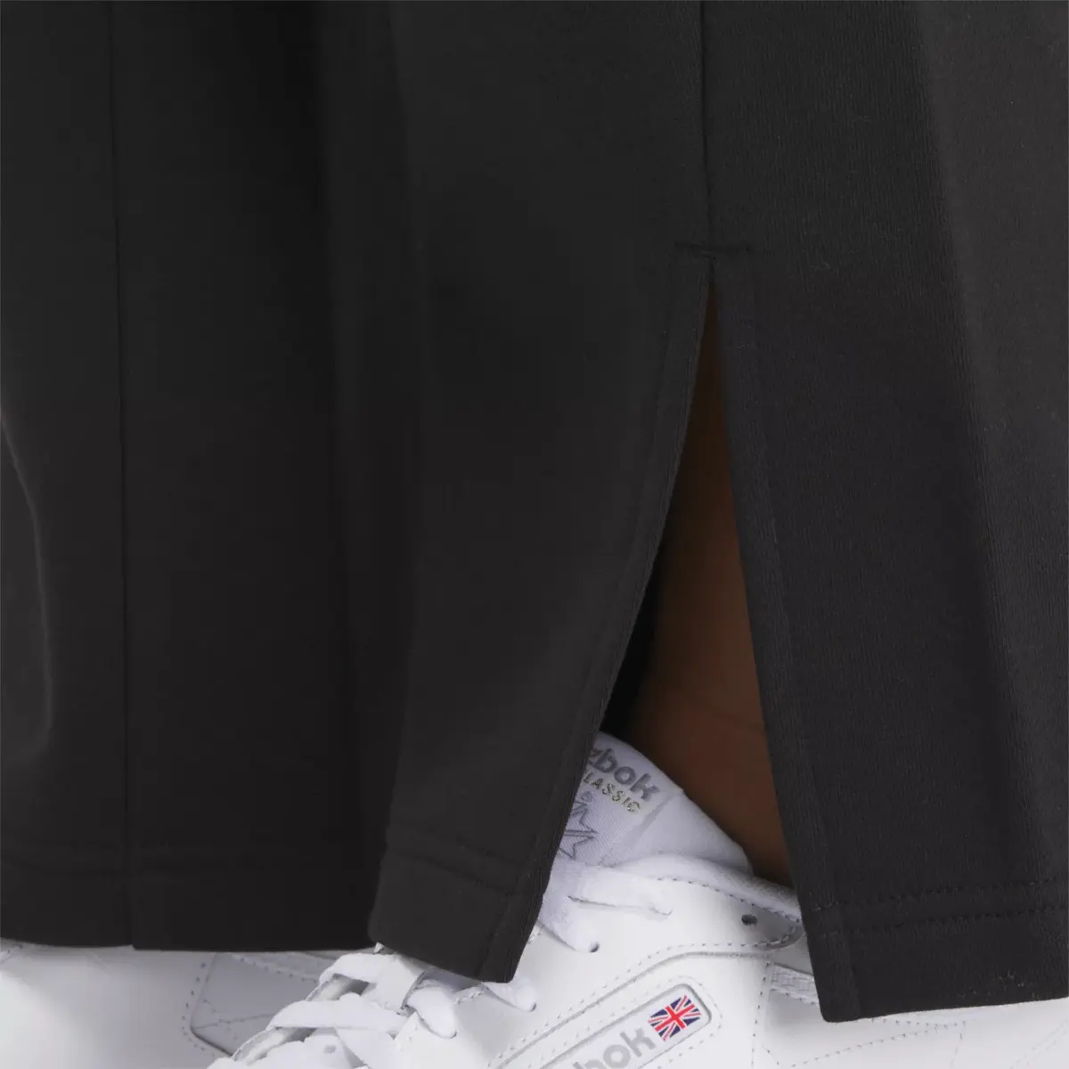 Klassische Fleecehose für die Garderobe der Frau Klassische Fleecehose für die Garderobe der Frau