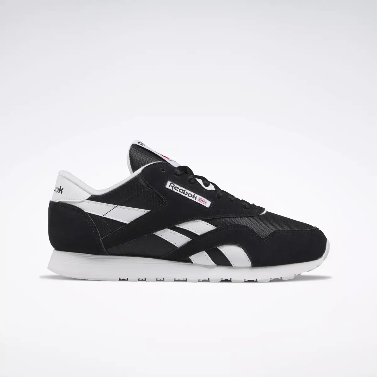 Klassische Nylon-Schuhe für Damen