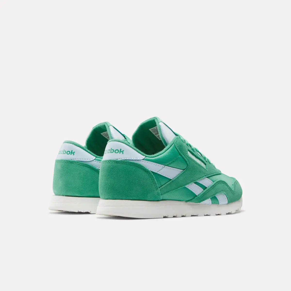 Klassische Nylon-Schuhe für Damen Klassische Nylon-Schuhe für Damen