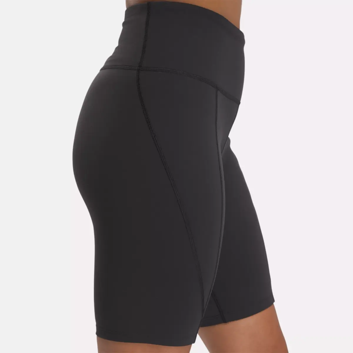 Lux High-Rise Bike Shorts 9″ für Damen Lux High-Rise Bike Shorts 9″ für Damen