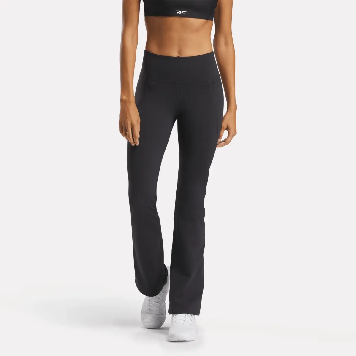 Lux High-Rise Mini-Flare-Hose für Damen Lux High-Rise Mini-Flare-Hose für Damen