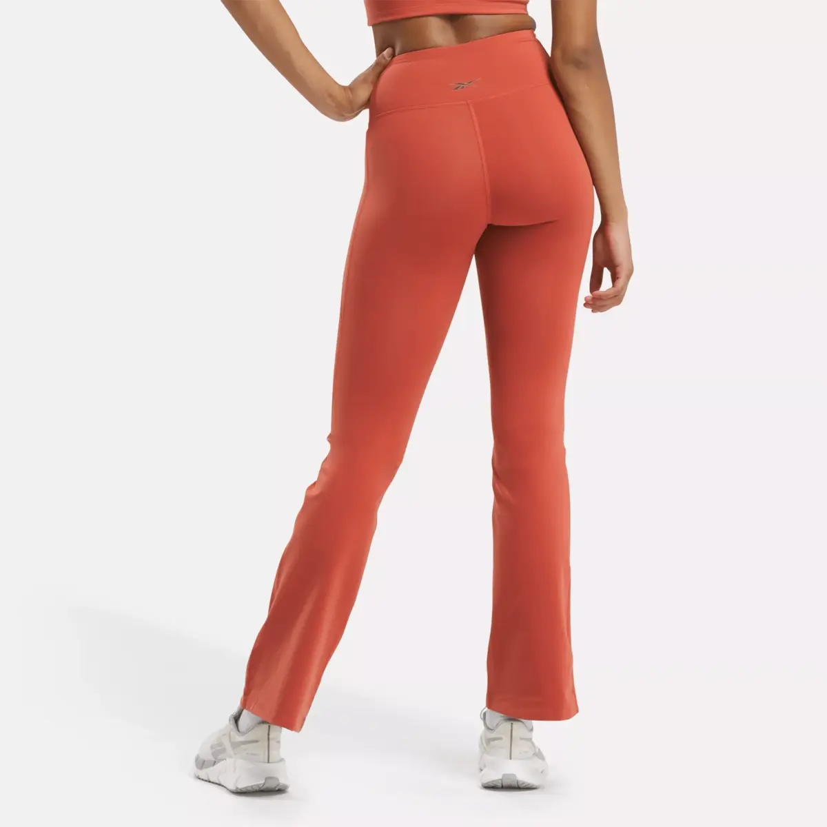 Lux High-Rise Mini-Flare-Hose für Damen Lux High-Rise Mini-Flare-Hose für Damen