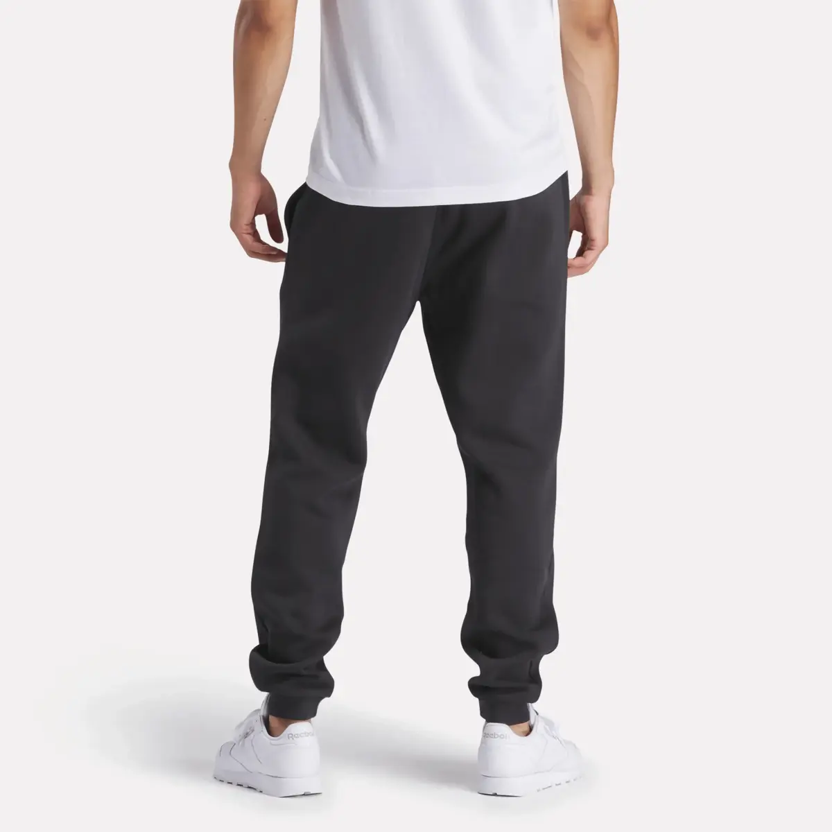 Reebok Identity Fleece-Jogginghose für Herren mit kleinem Logo Reebok Identity Fleece-Jogginghose für Herren mit kleinem Logo