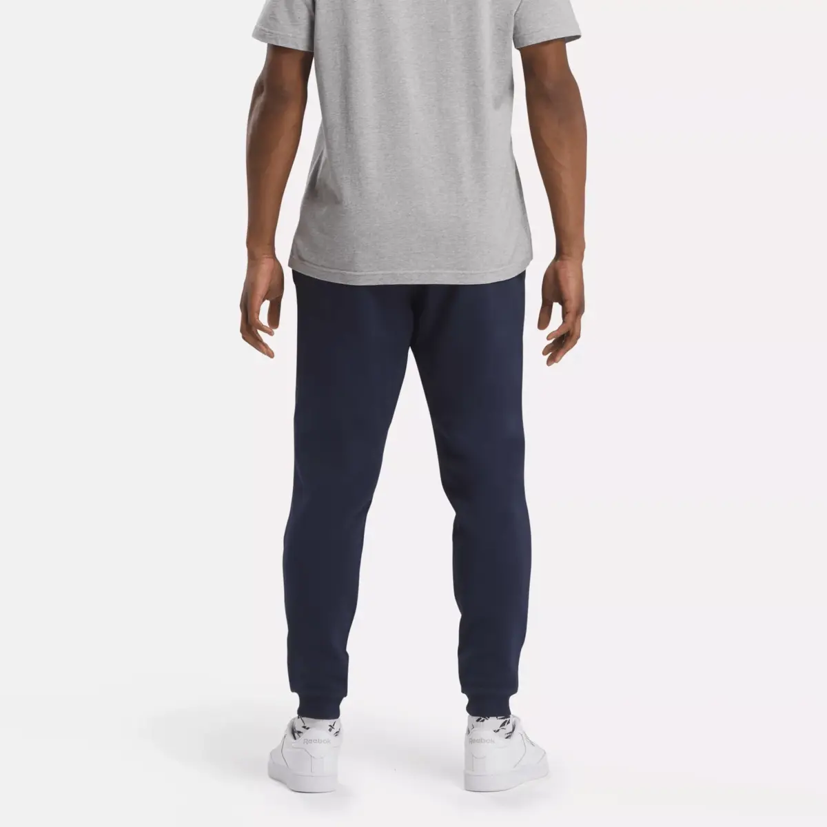 Reebok Identity Fleece-Jogginghose für Herren mit kleinem Logo Reebok Identity Fleece-Jogginghose für Herren mit kleinem Logo