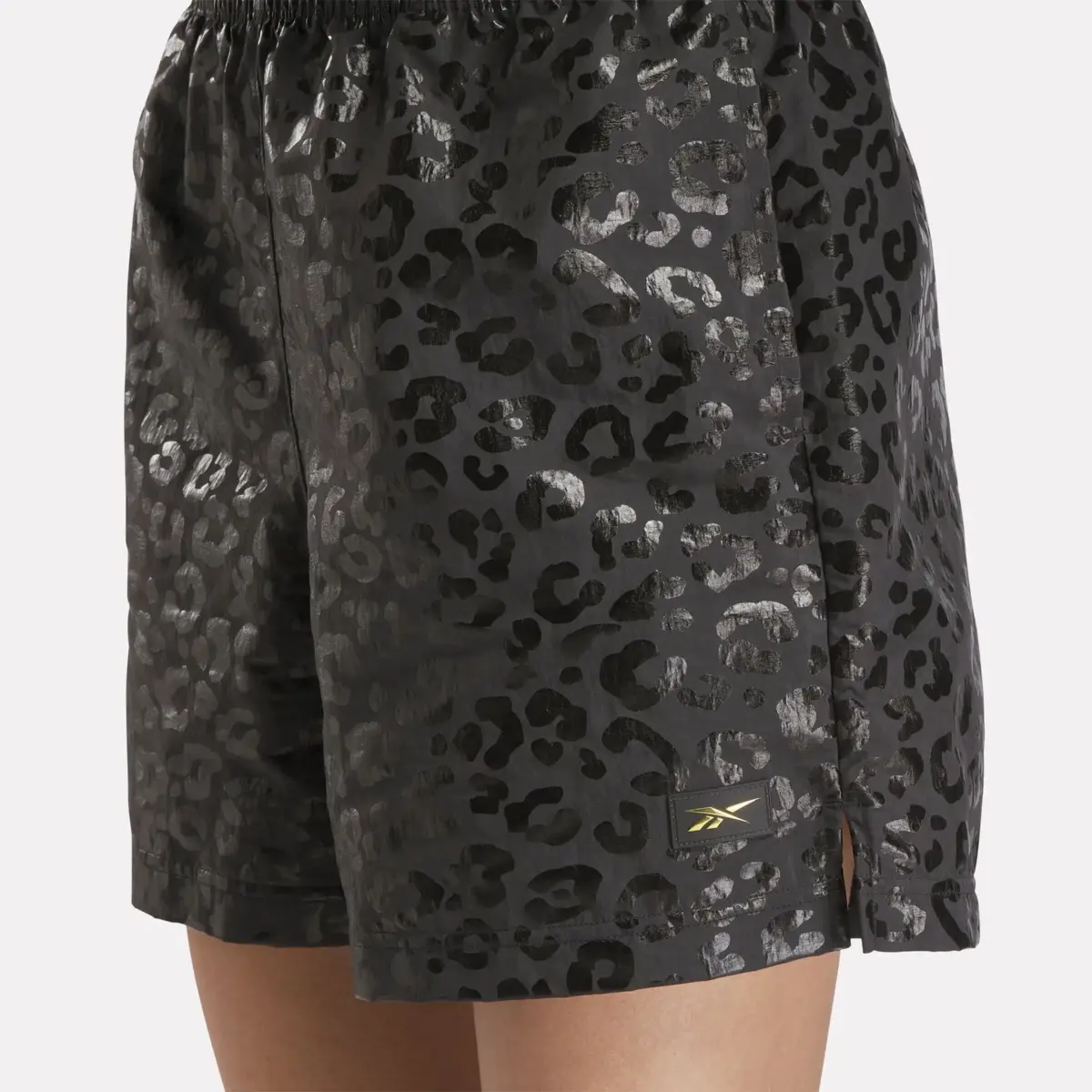 Reebok x Angel Reese Damen-Basketballshorts Reebok x Angel Reese Damen-Basketballshorts