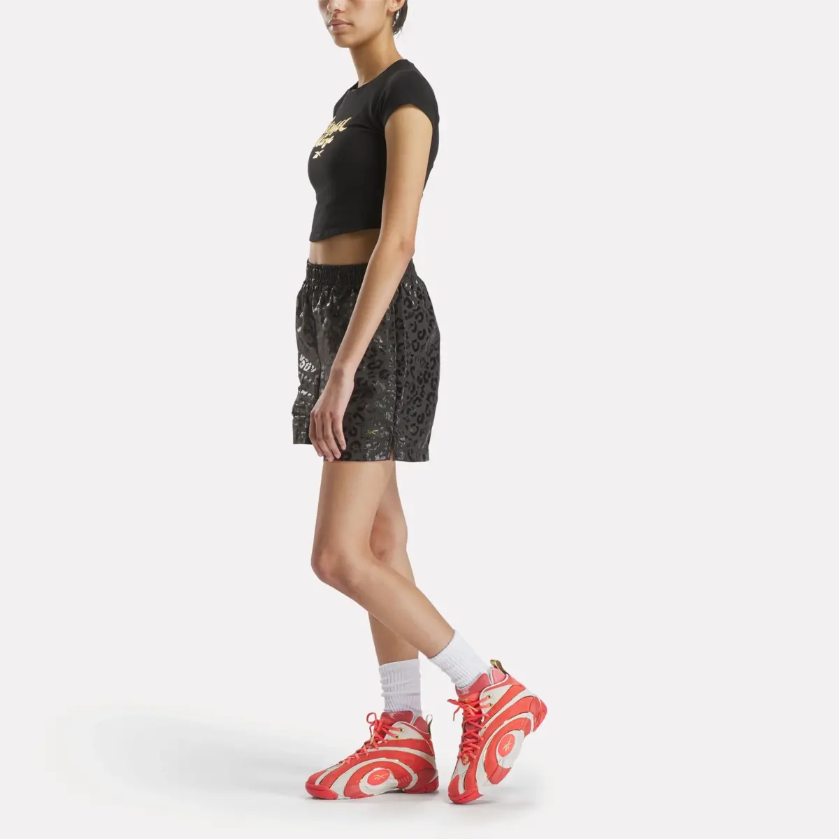 Reebok x Angel Reese Damen-T-Shirt mit Grafik