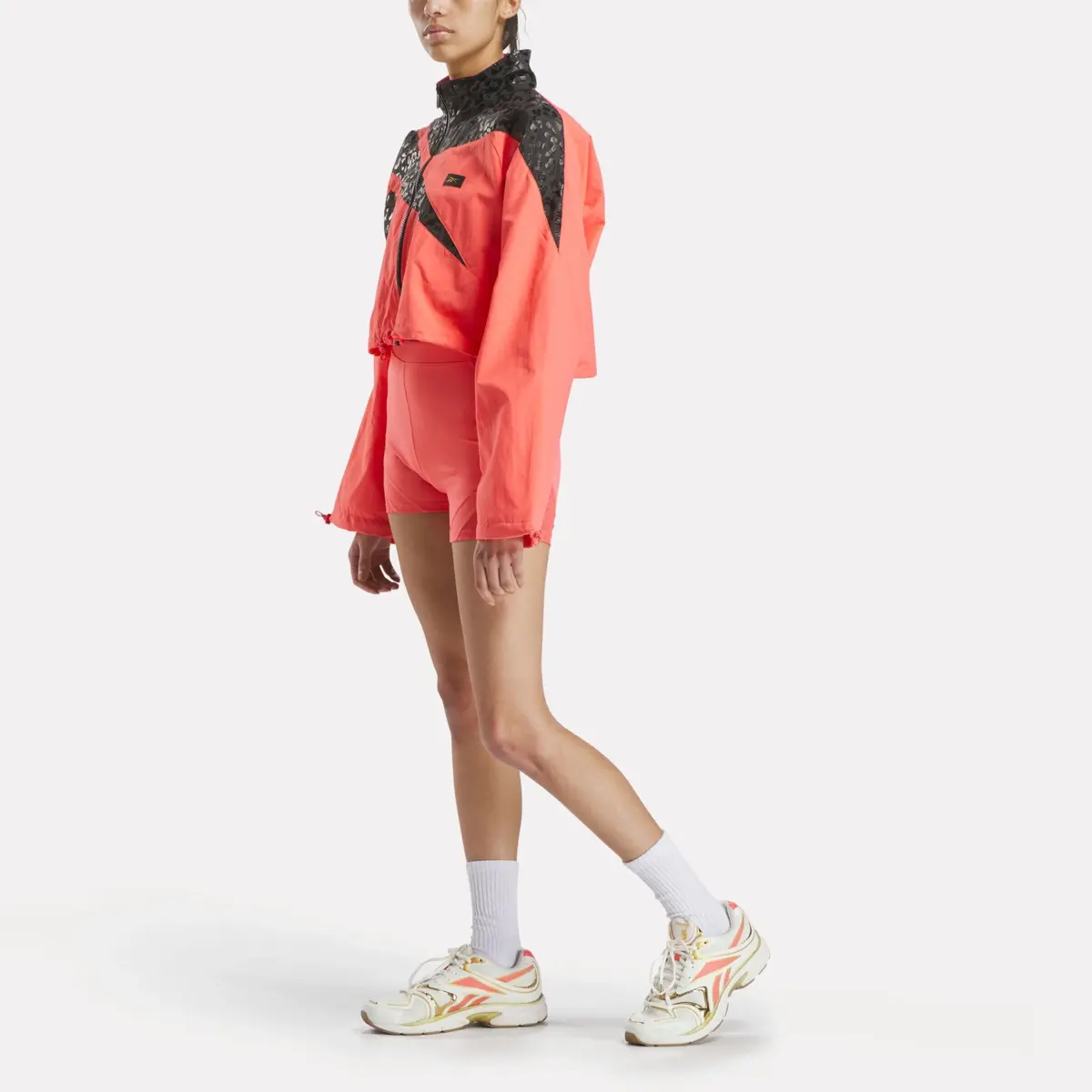 Reebok x Angel Reese Vector Trackjacke für Damen Reebok x Angel Reese Vector Trackjacke für Damen