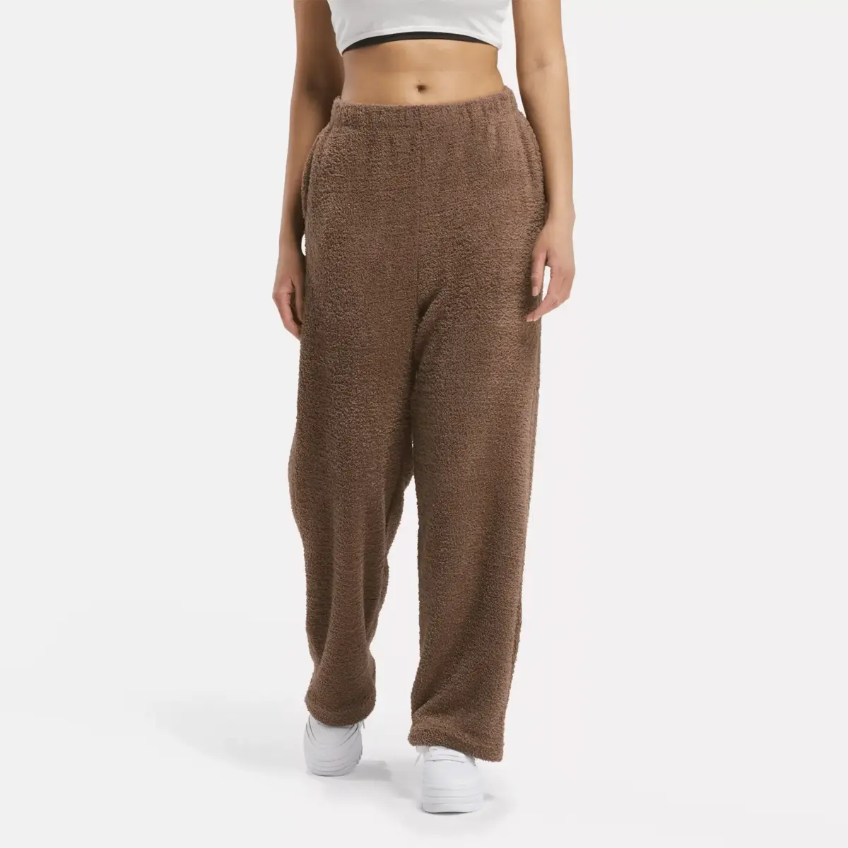 Unverzichtbare Basics für die Damengarderobe Bequeme Hosen Unverzichtbare Basics für die Damengarderobe Bequeme Hosen