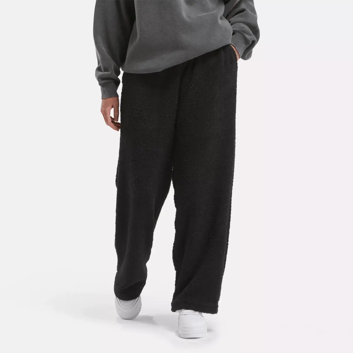 Unverzichtbare Basics für die Damengarderobe Bequeme Hosen Unverzichtbare Basics für die Damengarderobe Bequeme Hosen